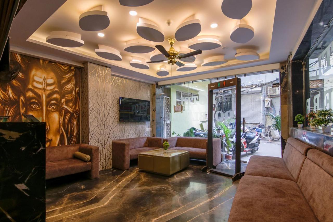 Double Rr Near Railway Station Hotel 4*