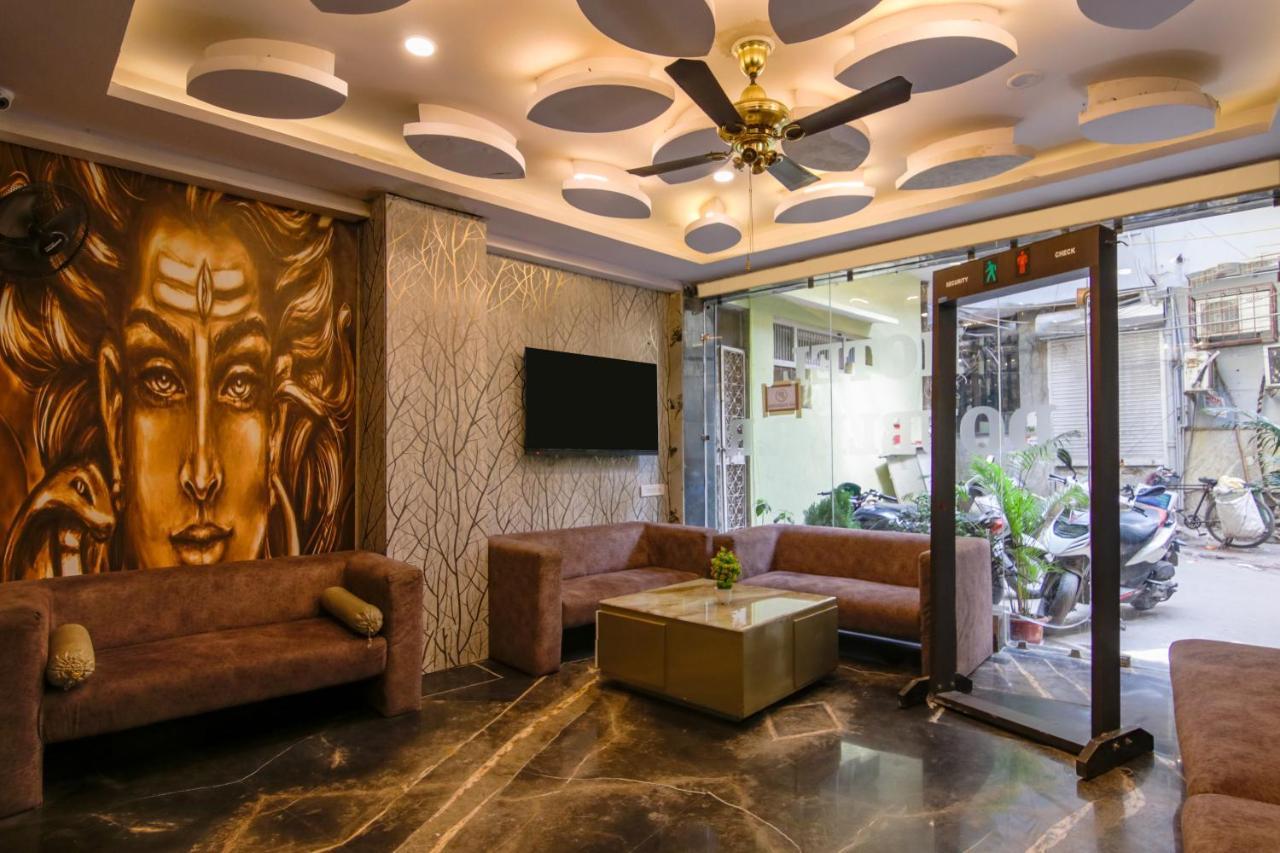 Double Rr Near Railway Station Hotel 4*