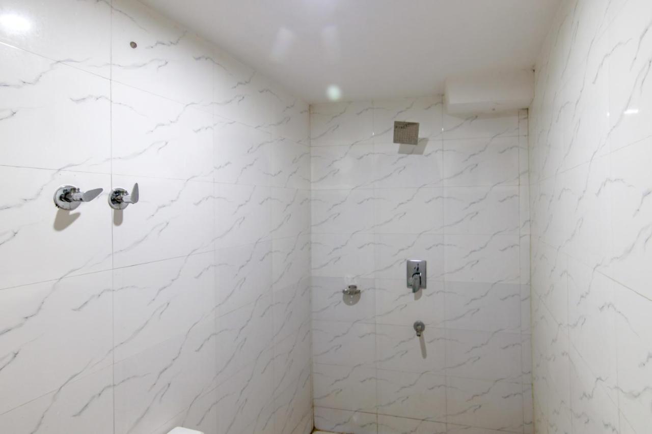 Hotel Double Rr Near Railway Station 4*