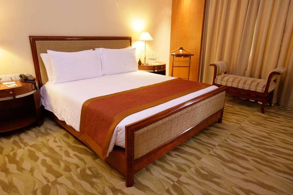 Hotel The Grand