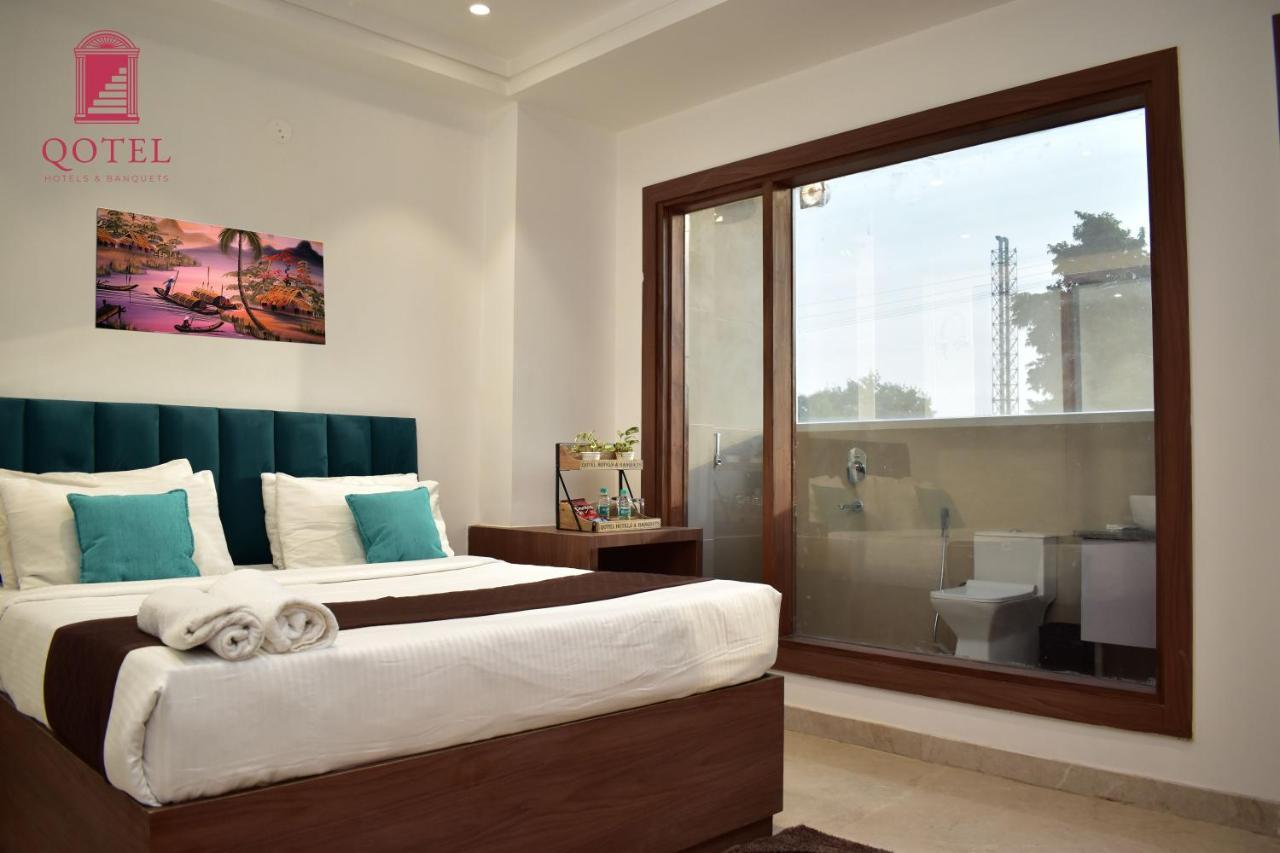 Hotel Qotel Signature Bnb-ashok Vihar