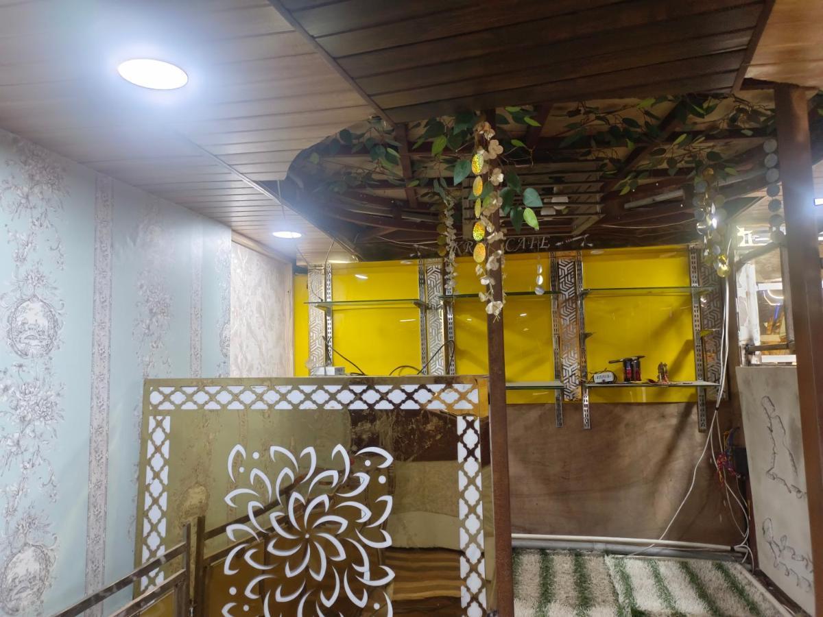 Krish Cafe Love hotel Delhi (National Capital Territory of India)