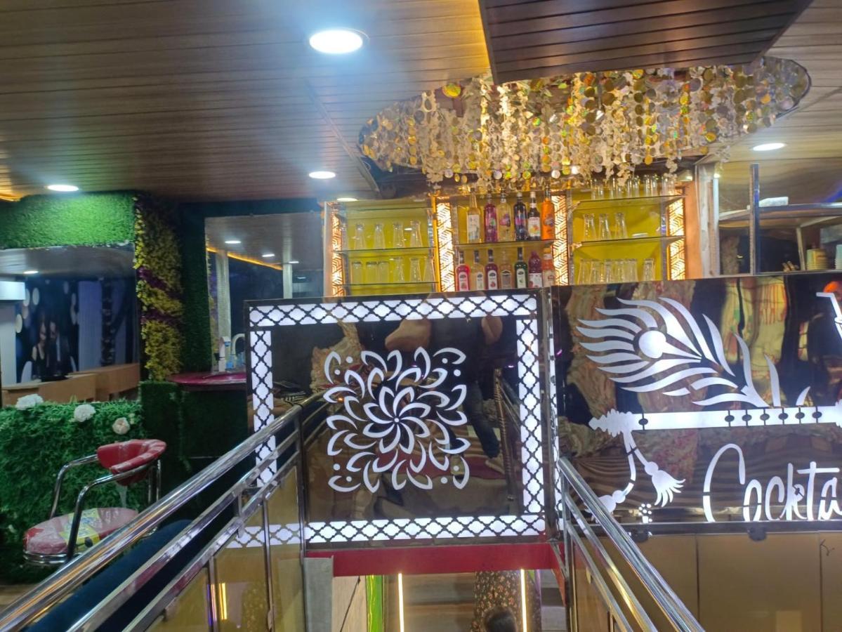 Krish Cafe Love hotel Delhi (National Capital Territory of India)