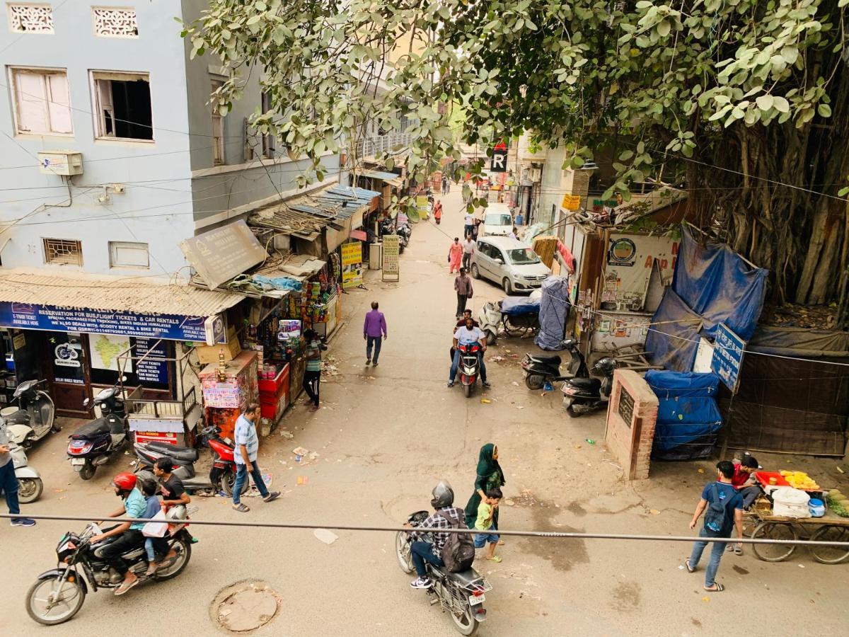 Hotel Metropolis Tourist Paharganj 3*