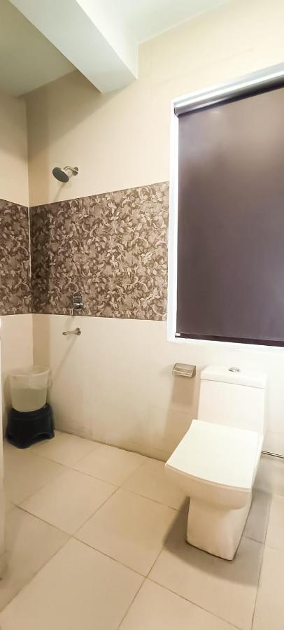 Premium Opposite Max Hospital 3*