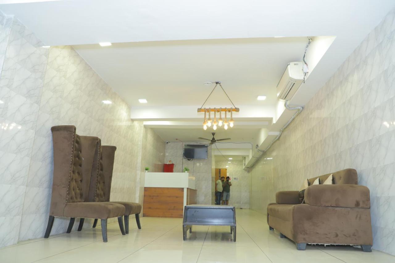 Santosh Residency New Delhi