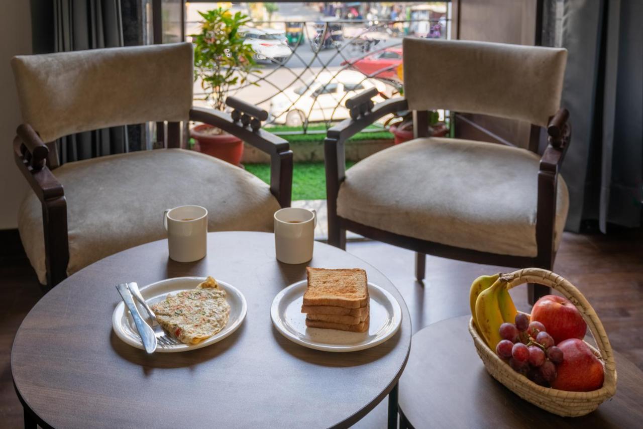 Lime Boutique Gk-1 At Kailash Colony Metro , Greater Kailash Near Eros Nehru Place Bed & Breakfast