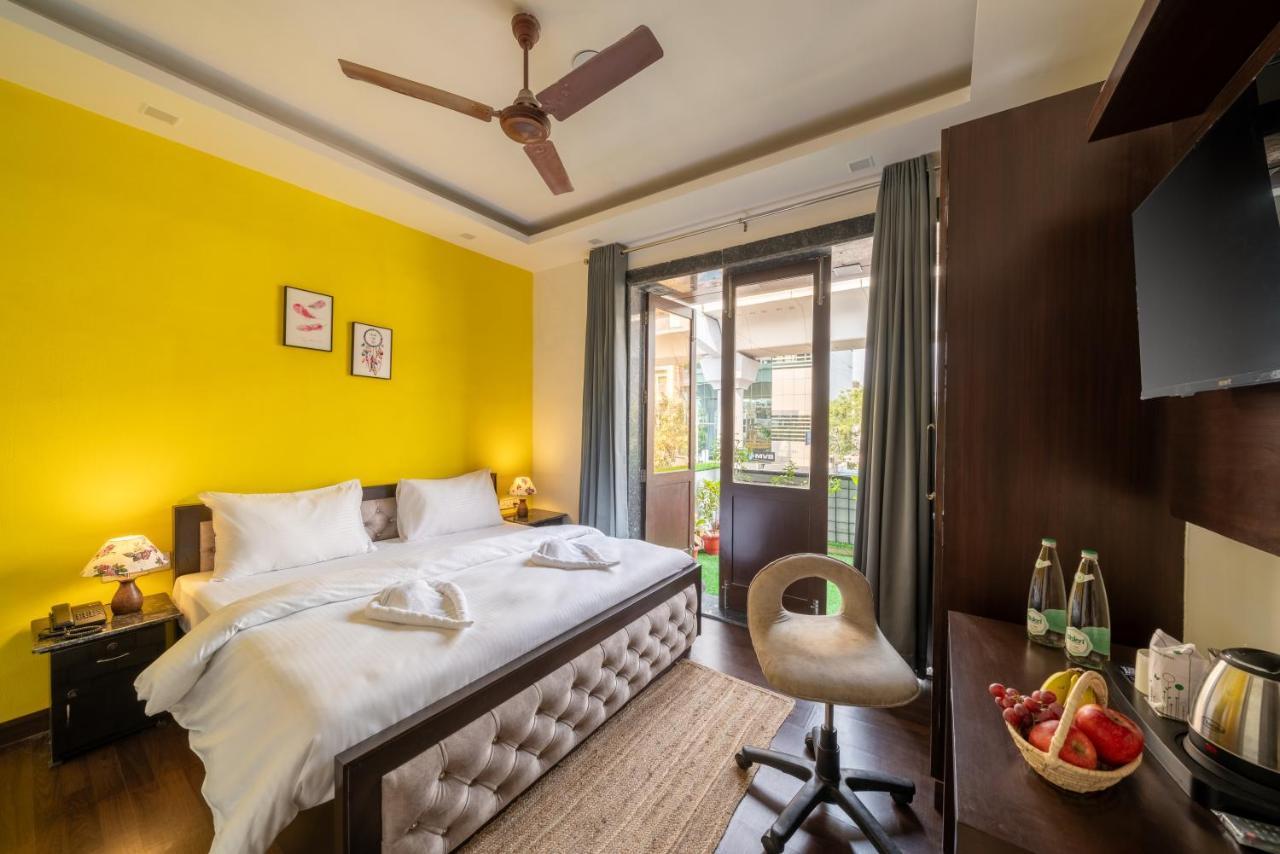Bed & Breakfast Lime Boutique Gk-1 At Kailash Colony Metro , Greater Kailash Near Eros Nehru Place *