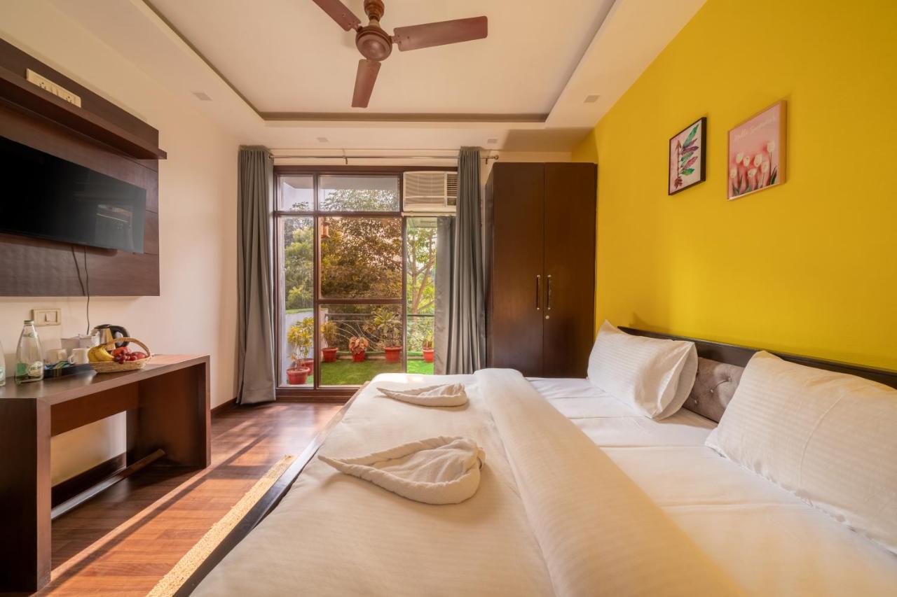 Lime Boutique Gk-1 At Kailash Colony Metro , Greater Kailash Near Eros Nehru Place