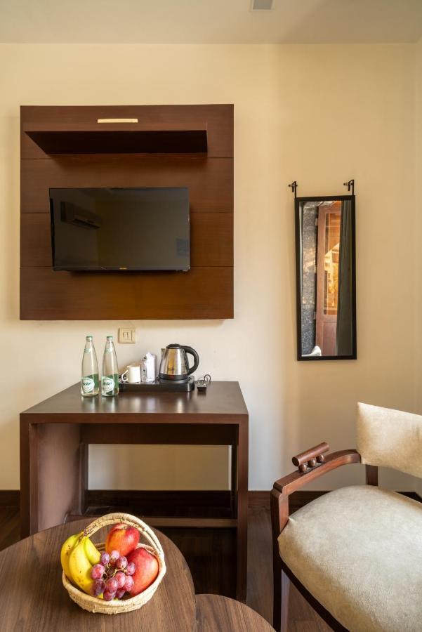 Bed & Breakfast Lime Boutique Gk-1 At Kailash Colony Metro , Greater Kailash Near Eros Nehru Place *