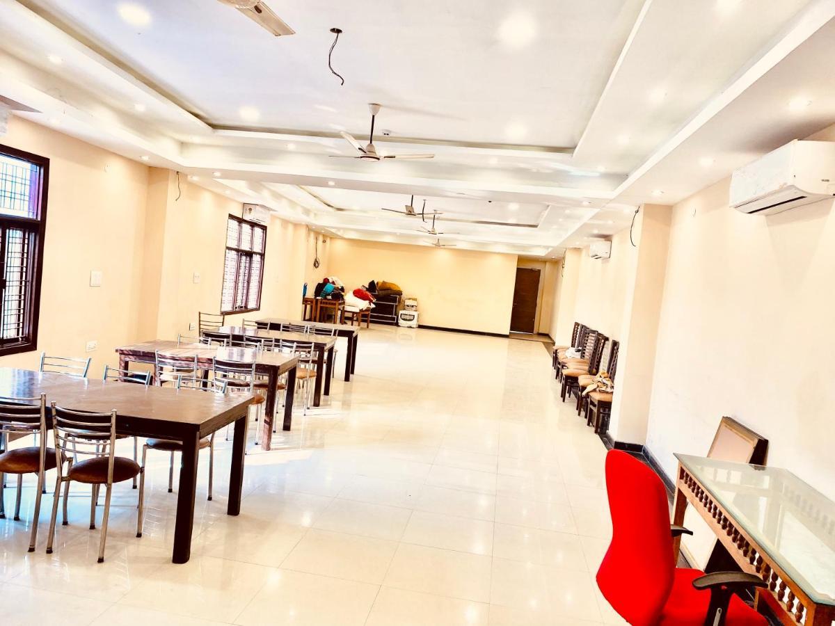 Fortune 3* New Delhi