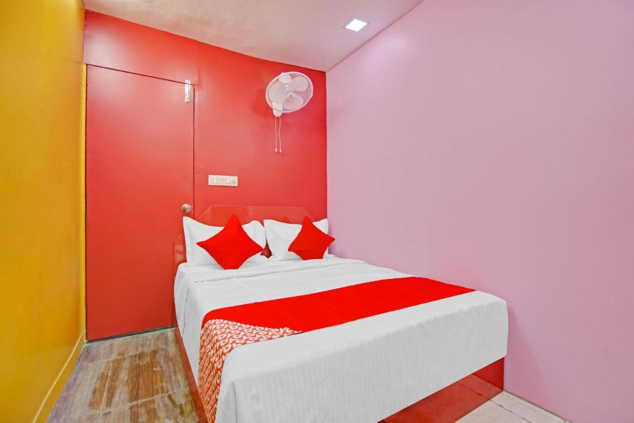 O Happiness Near Tdi Mall 3*