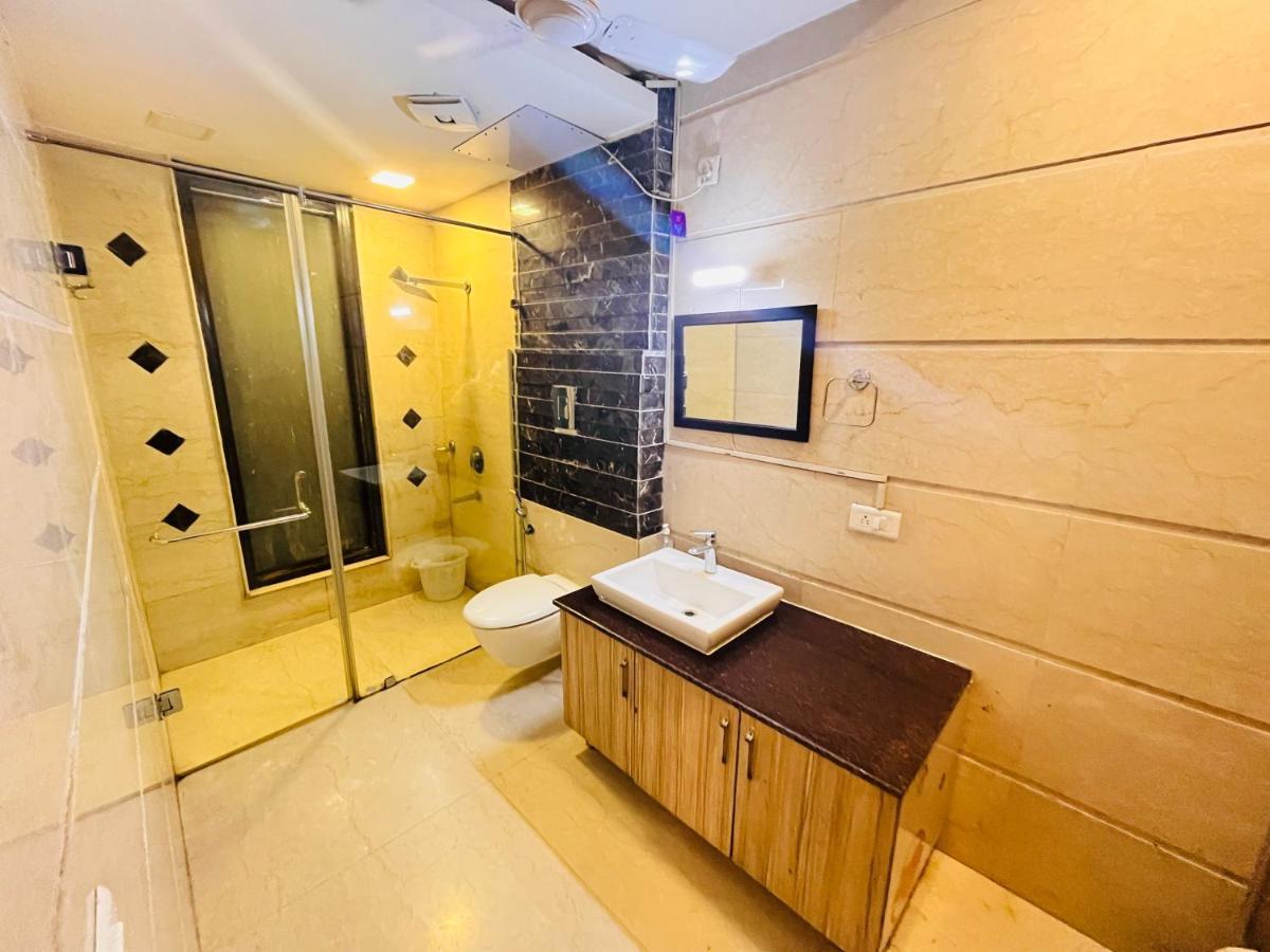 Hotel Abode Residency Safdarjung Enclave Near U S Embassy Delhi