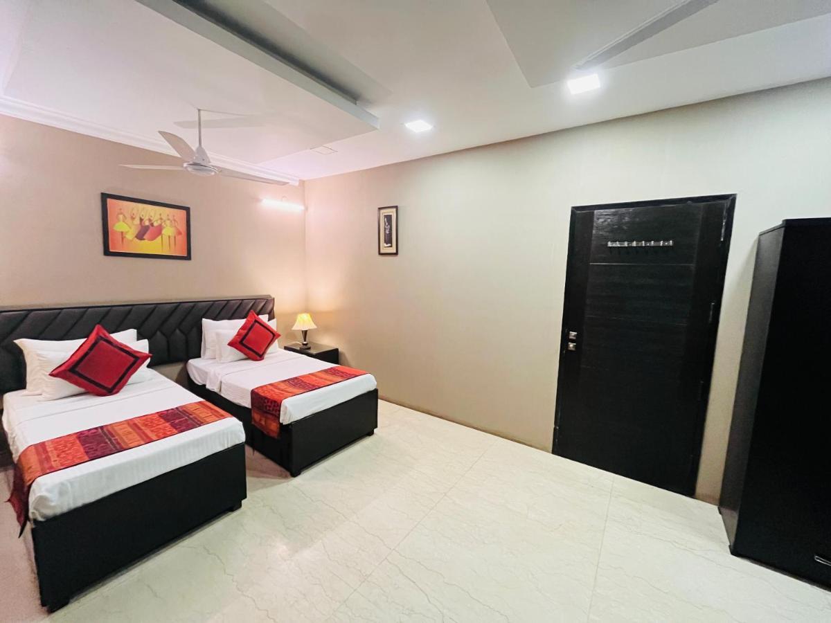 Abode Residency Safdarjung Enclave Near U S Embassy Delhi Hotel 3*