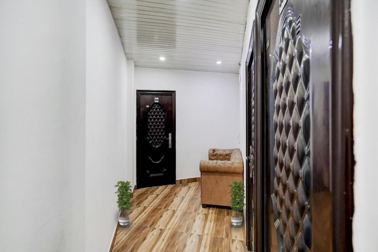 O R K Residency Near Jhilmil Metro Station Hotel New Delhi