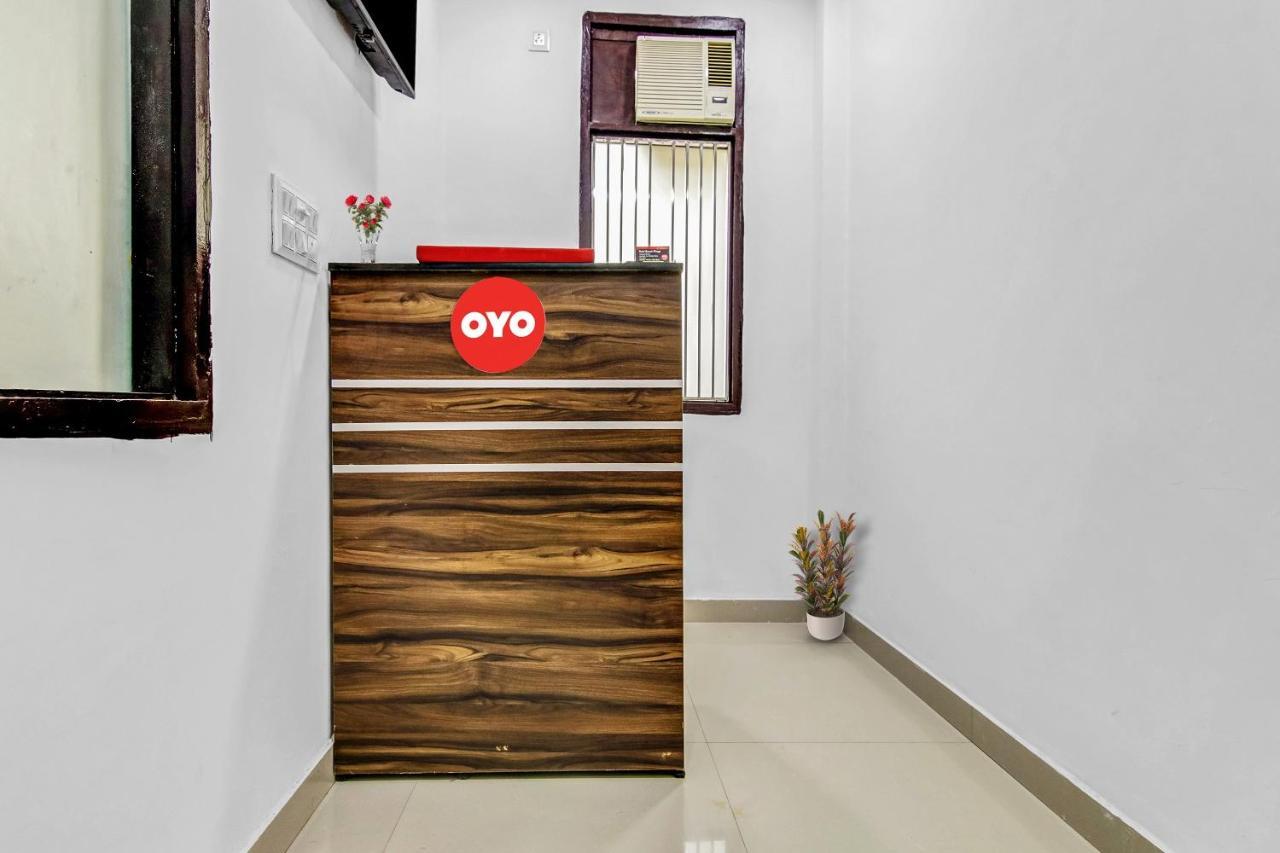 Flagship Secret Mirage Near Rithala Metro Station 4*