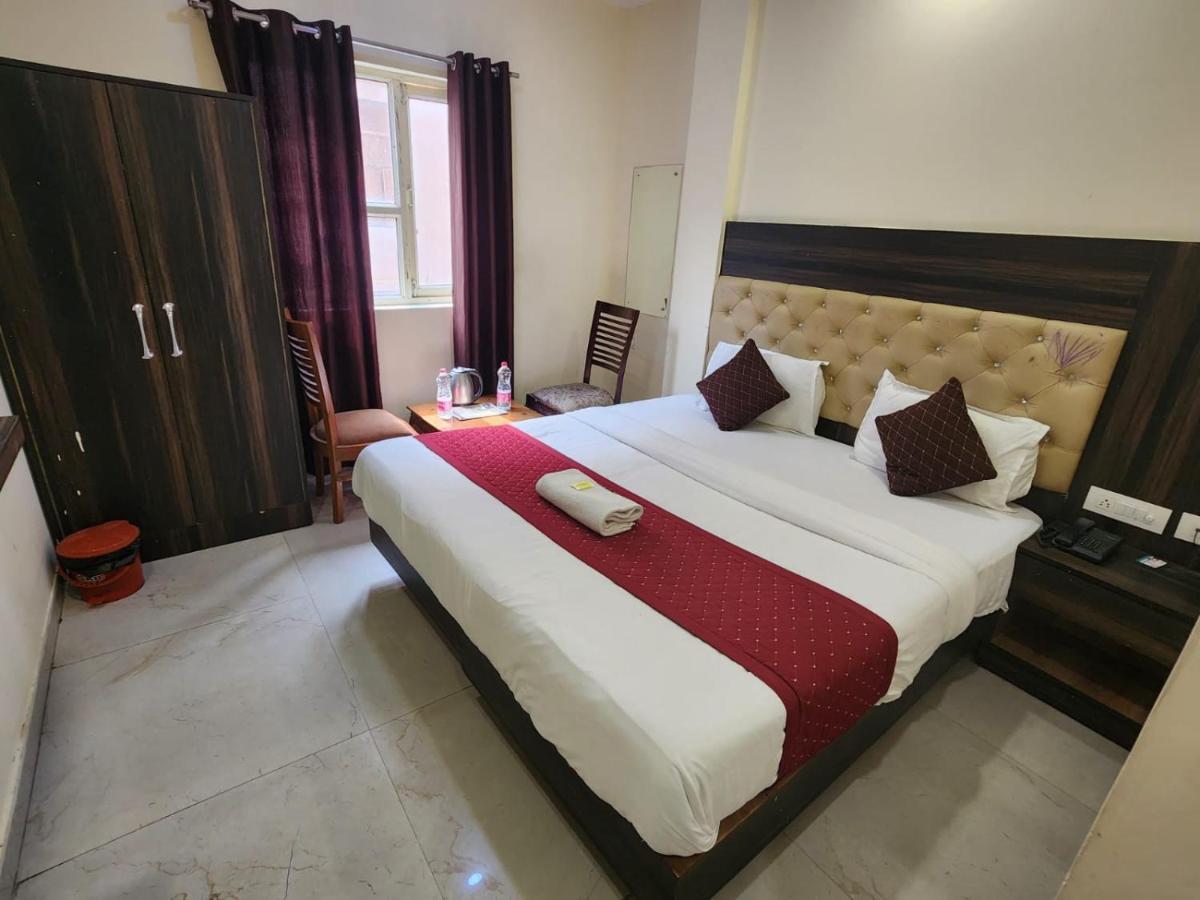 Ambe By Ambience Delhi Igi Airport 3*