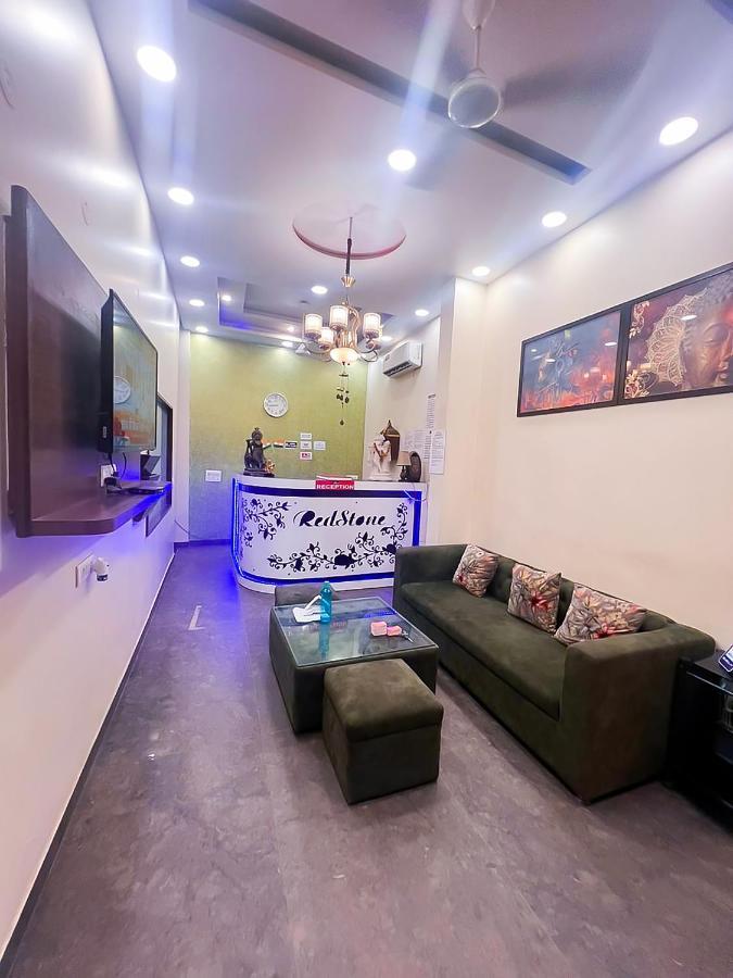 Hotel Red Stone - Aerocity 3*