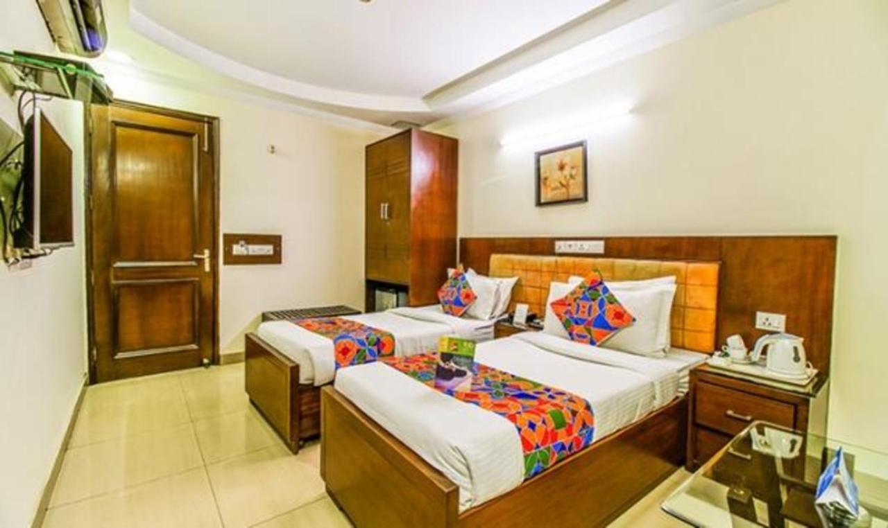 Fabhotel Sp Plaza Greater Kailash 3*