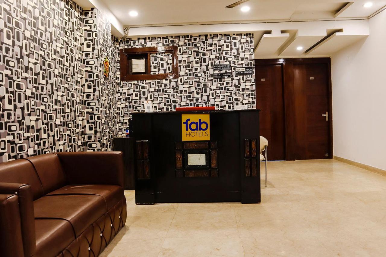 Fabhotel Bell
