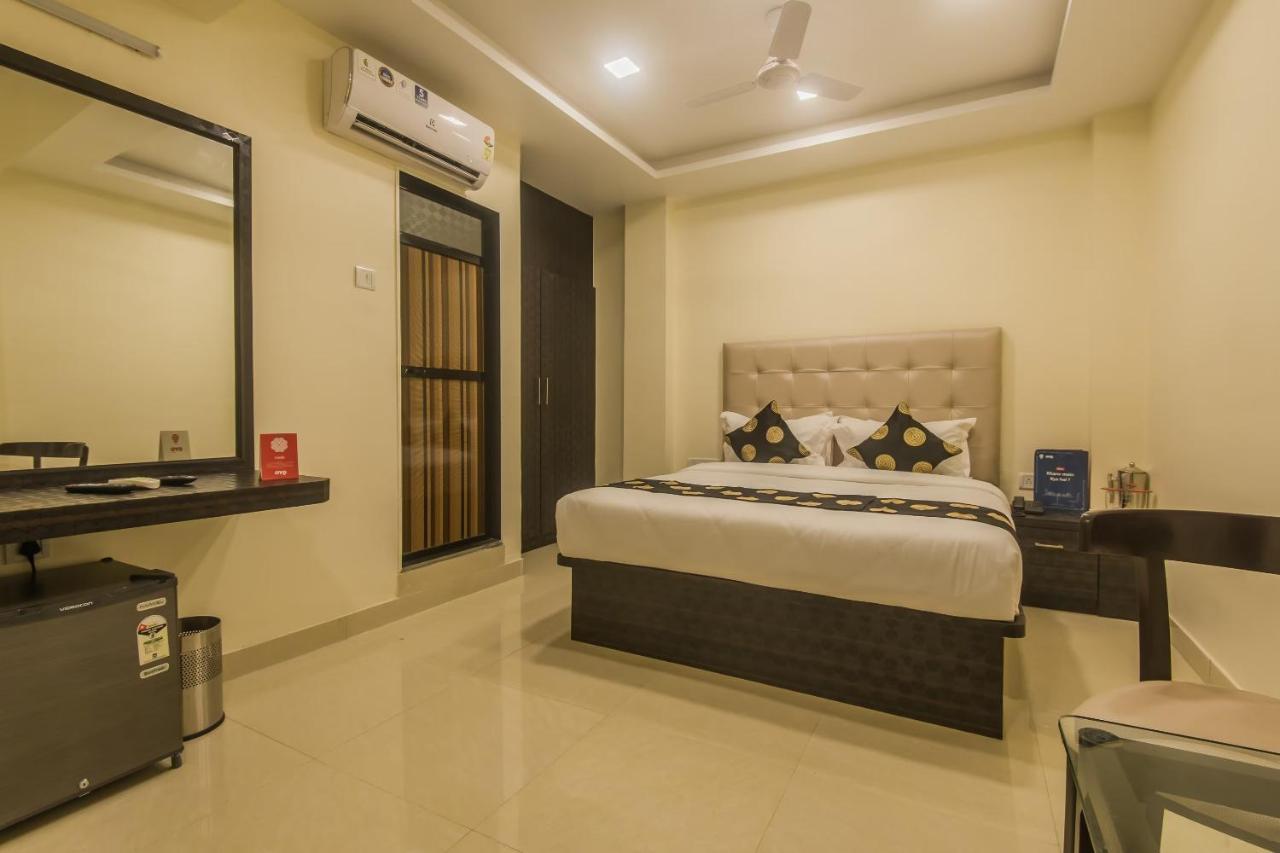 Airport Moody Moon-a Comfort Hotel 3*