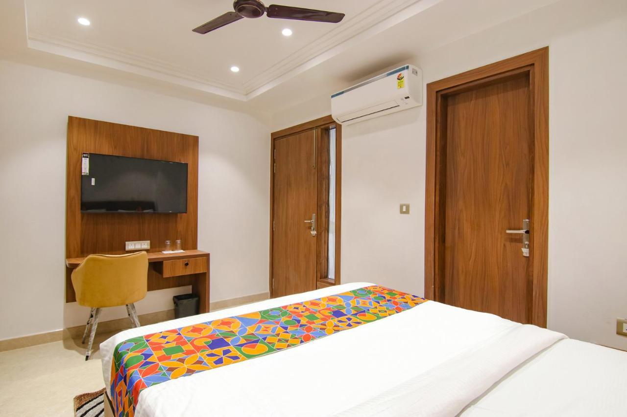 Fabhotel La Serene Hotel New Delhi