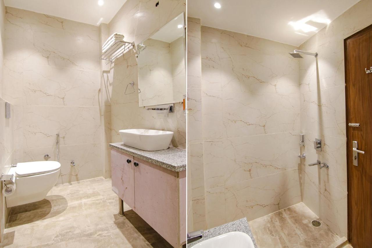 Hotel Fabhotel La Serene 3*