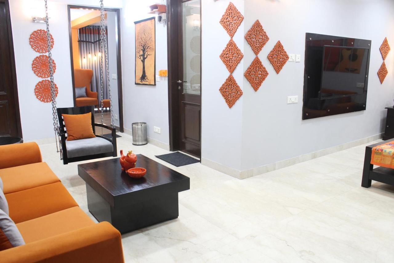 Premium Luxurious 2bhk W/ Huge Livingroom * New Delhi