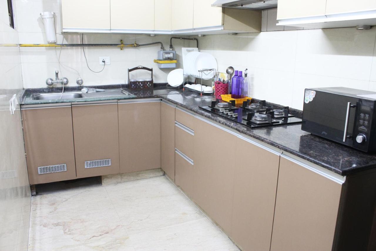 Premium Luxurious 2bhk W/ Huge Livingroom New Delhi