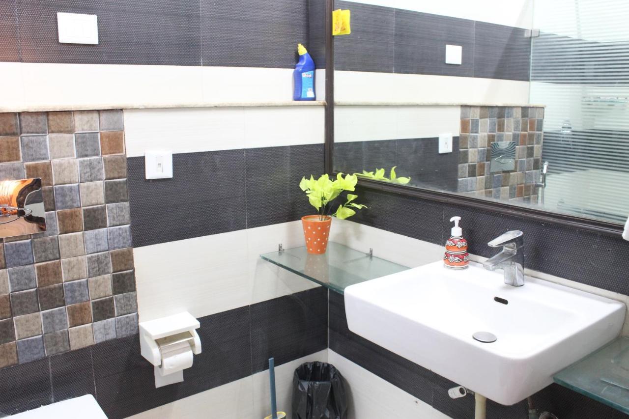Apartment Premium Luxurious 2bhk W/ Huge Livingroom New Delhi