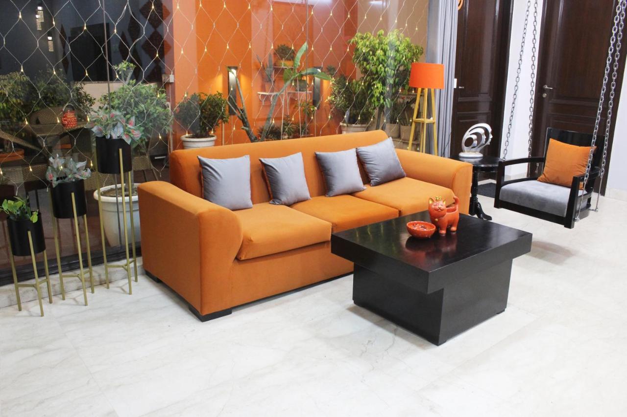 Premium Luxurious 2bhk W/ Huge Livingroom Apartment