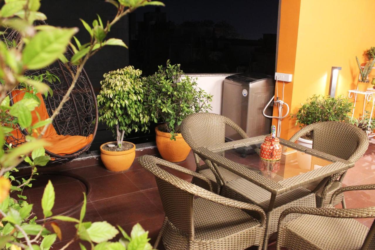 Premium Luxurious 2bhk W/ Huge Livingroom Apartment *