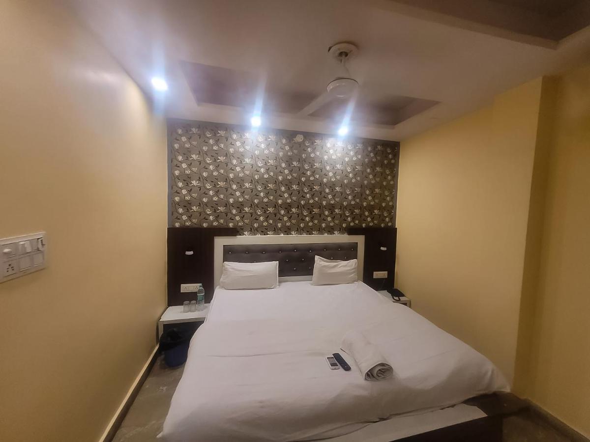 Hotel Palace - Jagatpuri