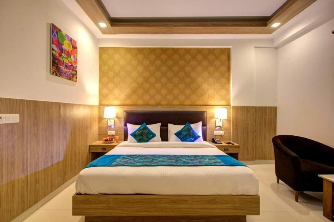 Hotel Salt And Rove Aiport