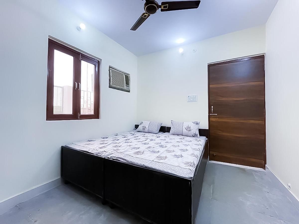 Roomshala 125 Maharaja - Near Majnu Ka Tilla Hotel New Delhi