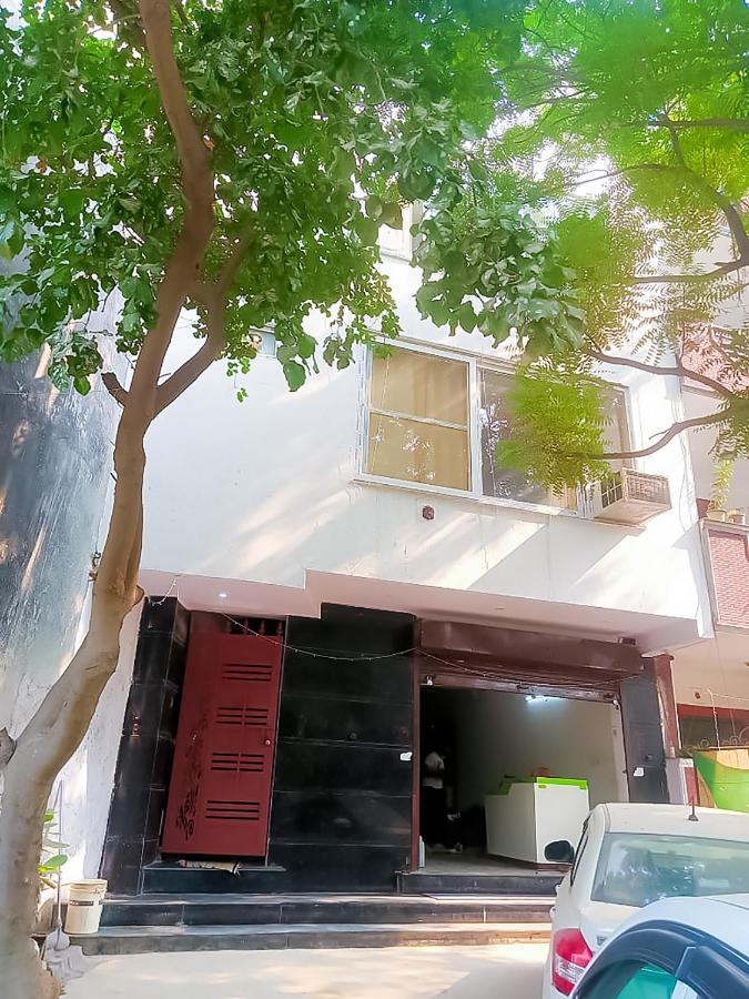 Rose - Dwarka Sec 8 3*