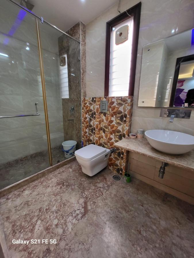 Bnbbuddy Athulyam 3 Bhk Homestay, Shalimar Bagh * New Delhi