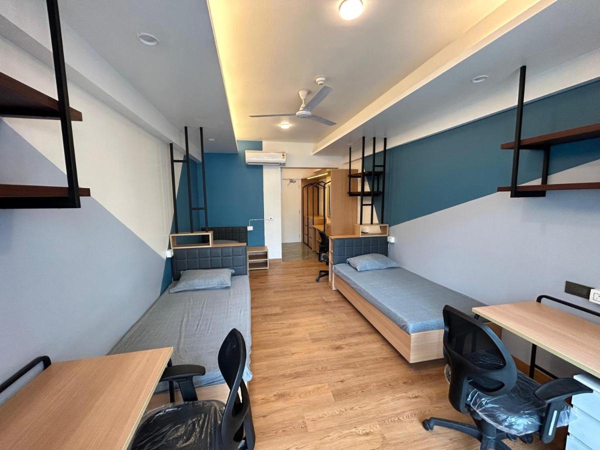 Hostel Ivy League House, Pyramid Residency