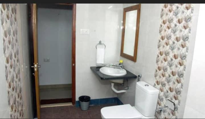 R Deluxe - Railway Station 3* New Delhi