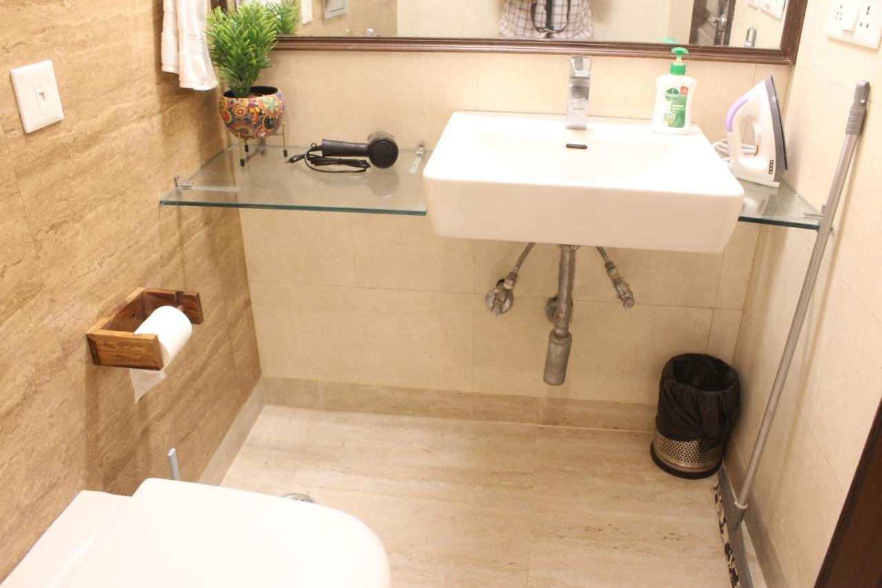 Luxurious Jacuzzi Hot Tub 1bhk With Tub 11 New Delhi