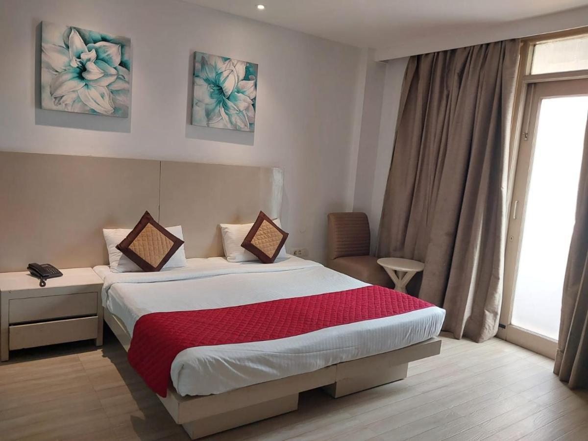 Hotel Shanti Palace