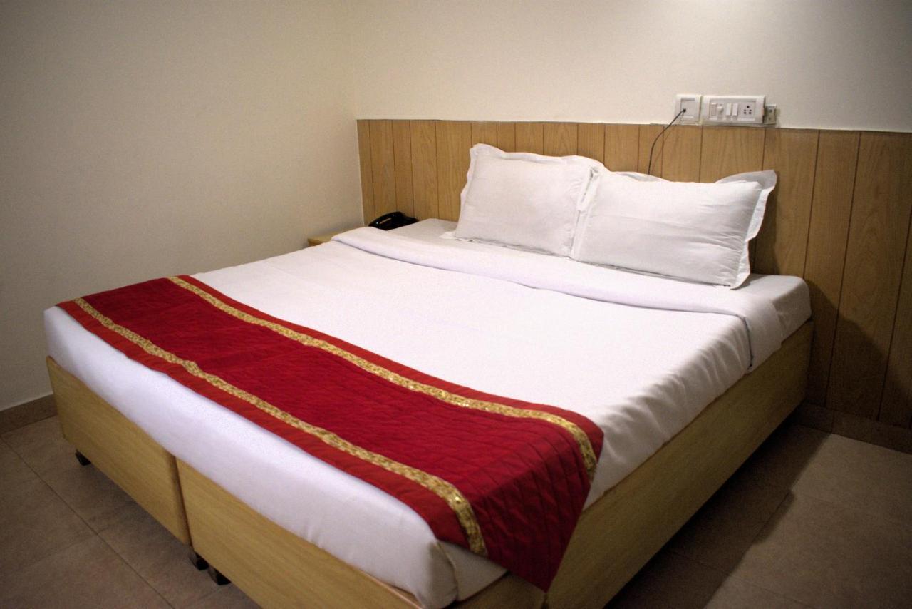 Udupi Hotel 3*
