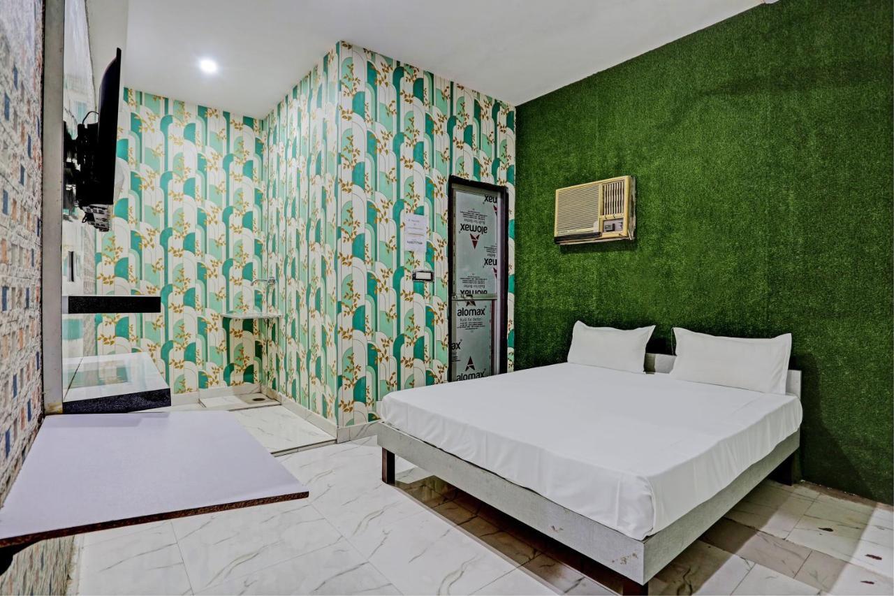 Hotel Ashok Plaza 3*