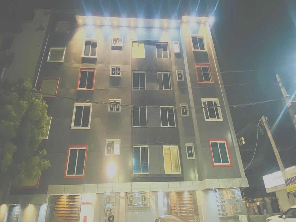 Townhouse Rohini Near Rithala Metro Station Hotel 3*