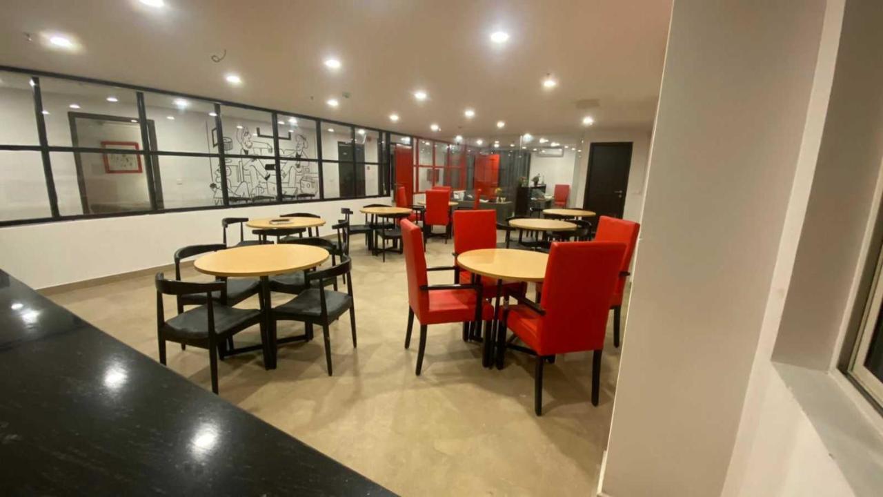 Hotel Townhouse Rohini Near Rithala Metro Station Delhi (National Capital Territory of India)