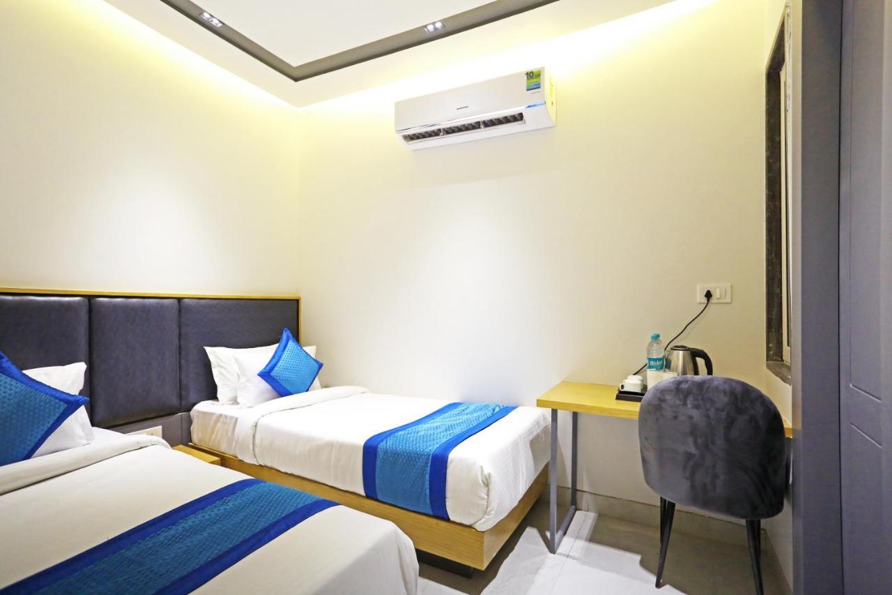 Hotel Apple - Near Delhi Airport With Free Airport Transsfer New Delhi