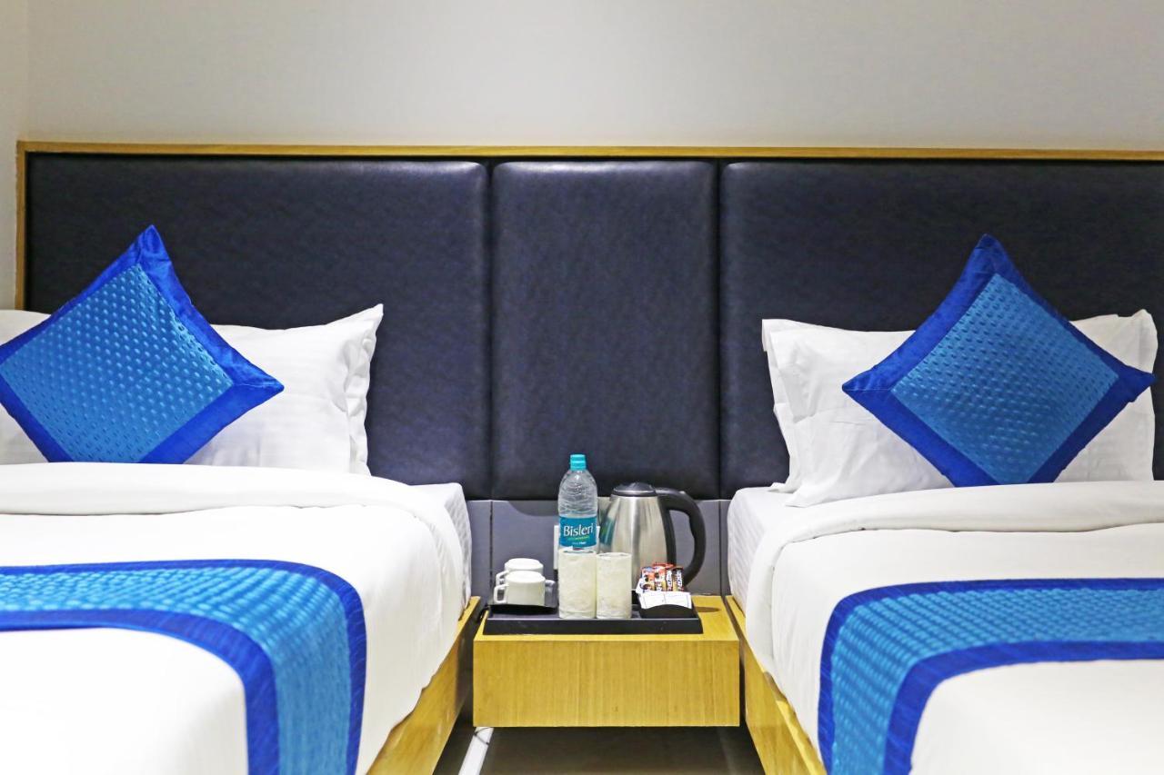 Hotel Apple - Near Delhi Airport With Free Airport Transsfer 3*