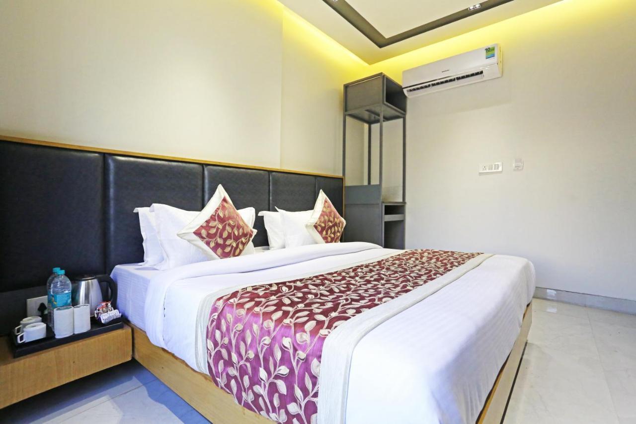 Hotel Apple - Near Delhi Airport With Free Airport Transsfer New Delhi
