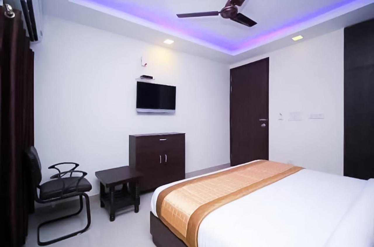 Hotel Tourist Plaza In Mahipalpur
