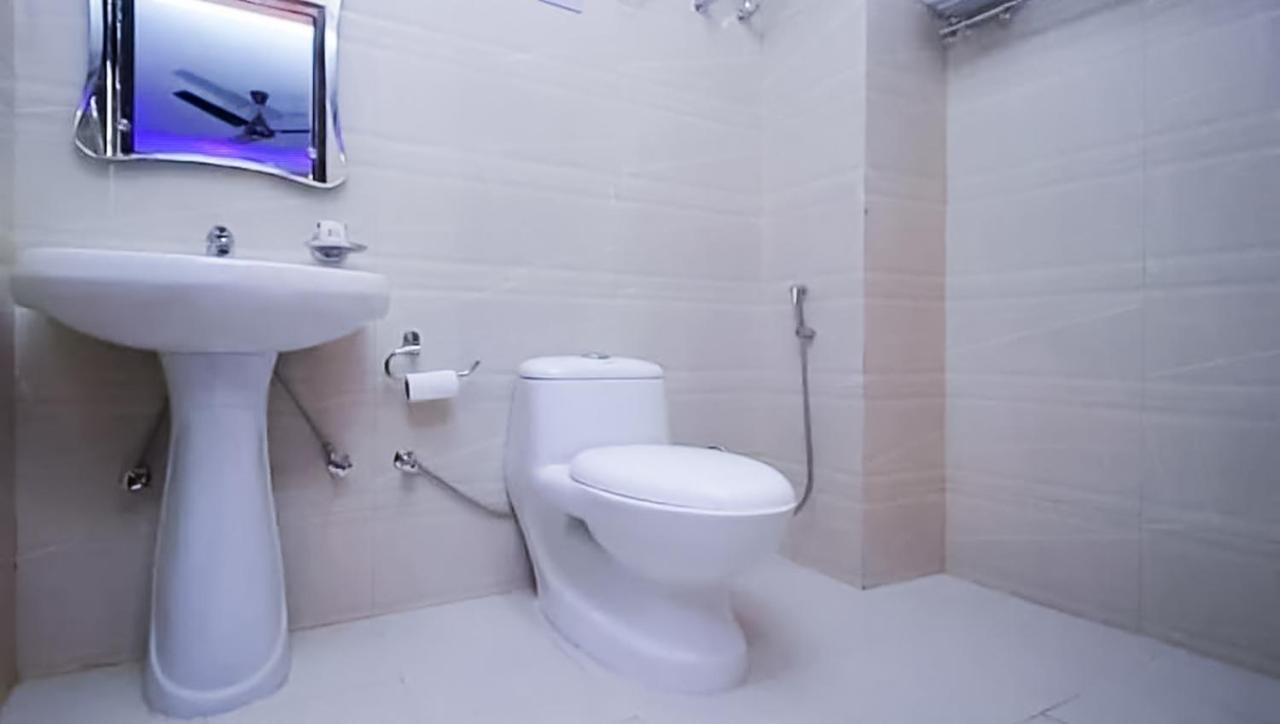 Hotel Tourist Plaza In Mahipalpur New Delhi